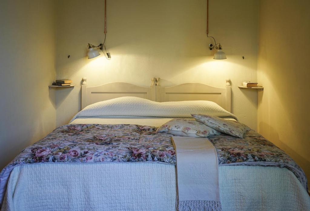 Locanda Degli Alberi Sassetta Ngoại thất bức ảnh