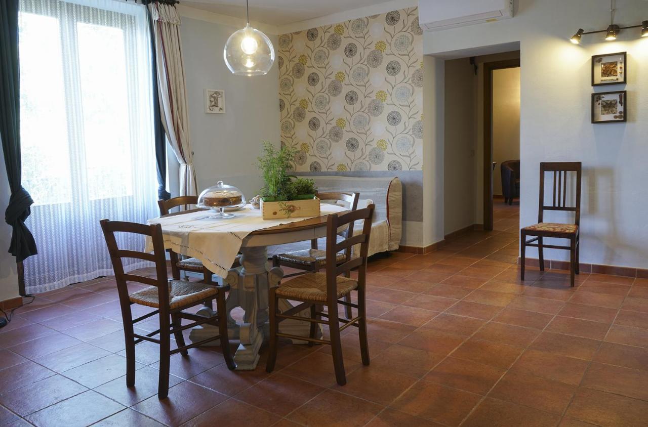 Locanda Degli Alberi Sassetta Ngoại thất bức ảnh
