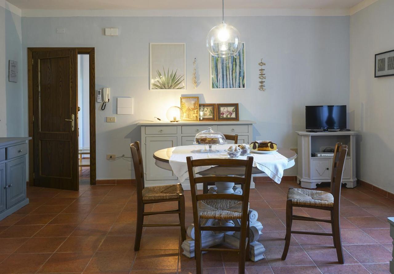 Locanda Degli Alberi Sassetta Ngoại thất bức ảnh